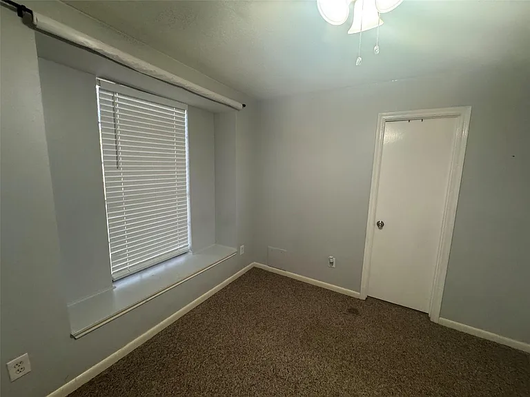 16911 Tranquil Dr — Photo 5