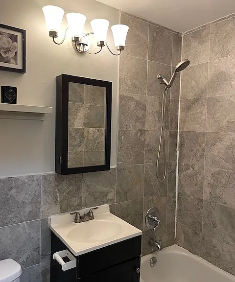 109 Somers St #1 — Photo 9
