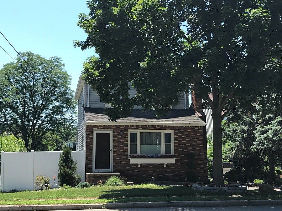 1st image of 541 Westwood Ave