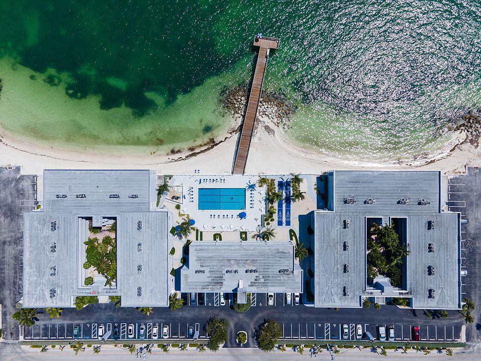 1st image of 201 E Ocean Dr #1-209