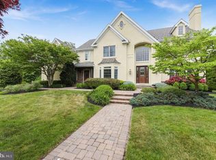109 Fellswood Dr, Moorestown, NJ 08057