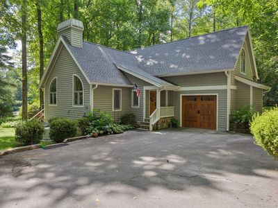 170 Mossy Rock Road, Sapphire, NC, 28774