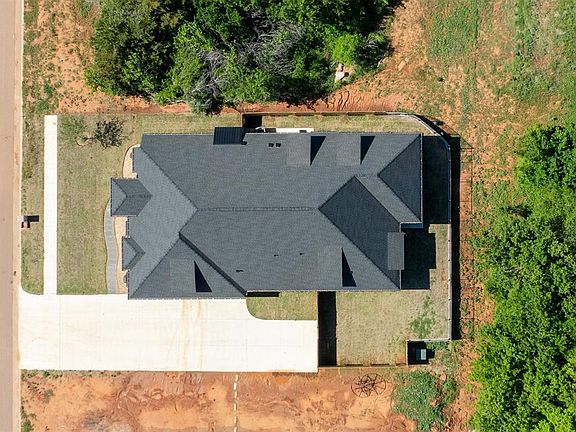 2nd image of 10500 Blue Creek Dr