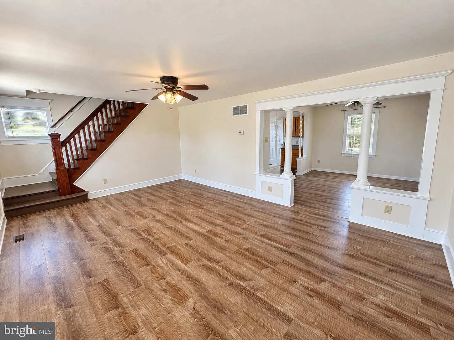 3 bed, 1.5 bath, 1229 sqft, $2,700 — Photo 2
