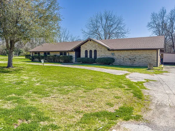 14240 Saylors St, Brownsboro, TX 75756
