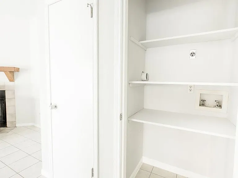 3707 Buffalo Springs Trl #303 — Photo 7