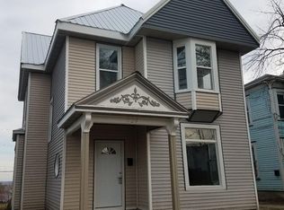 524 S 10th St, Burlington, IA