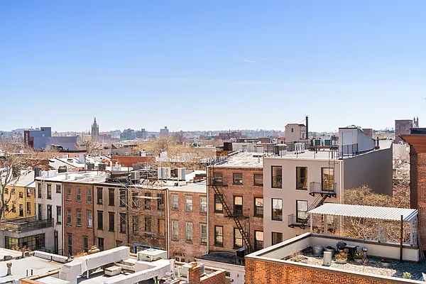 Sold by Compass | media 4