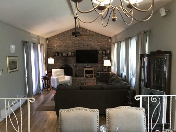4th image of 40 Knight Ln