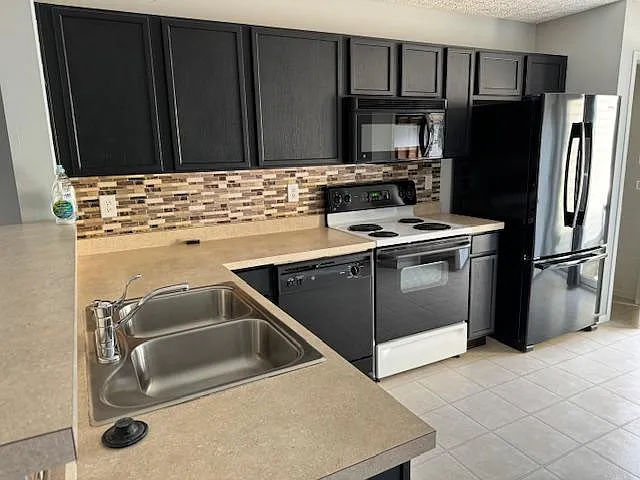 1628 Electra St — Photo 9