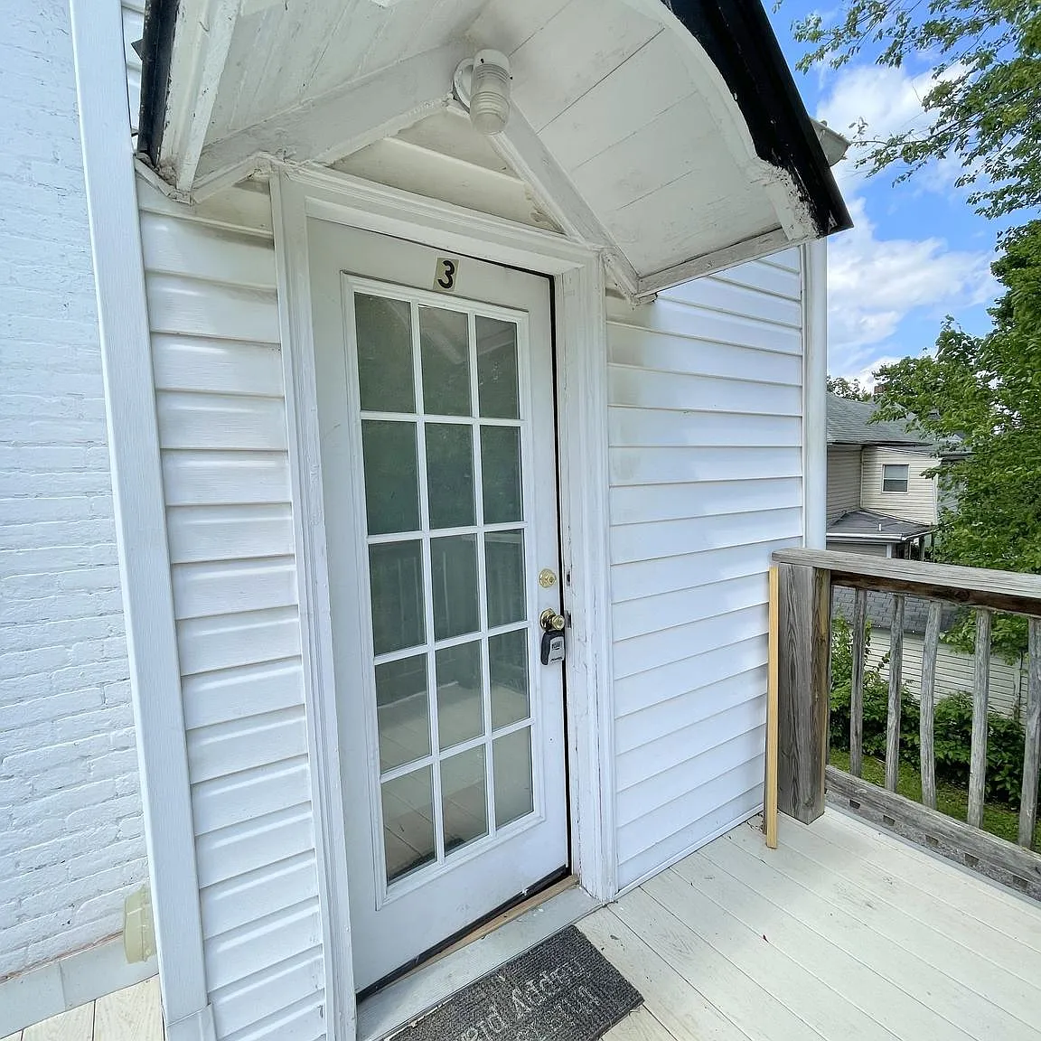 1 bed, 1.0 bath, $1,045 — Photo 1