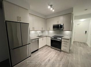 105 Oneida Cres #911, Richmond Hill, ON L4B 0H6