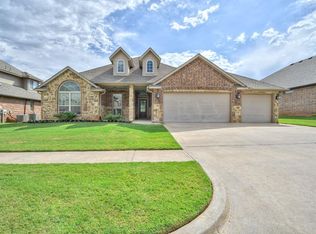 16108 Positano Dr, Edmond, OK 73013