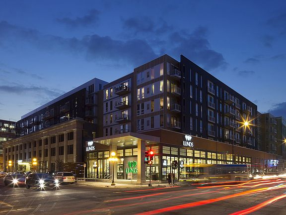 3rd image of 101 10th St E APT 343