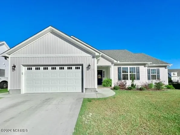 805 Sea Chaser Court, Beaufort, NC 28516