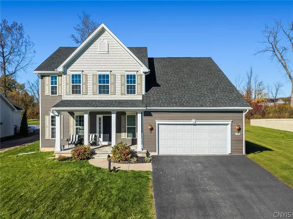4445 Duany Ave, Clay, NY 13041