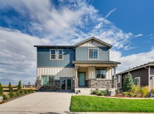 268 S Scottsburg Ct, Aurora, CO 80018