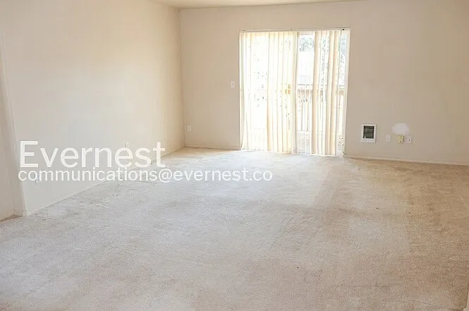 12135 SE Harold St — Photo 4