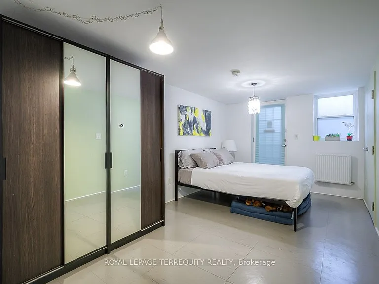 26A Scarlett Rd #BASEMENT — Photo 12