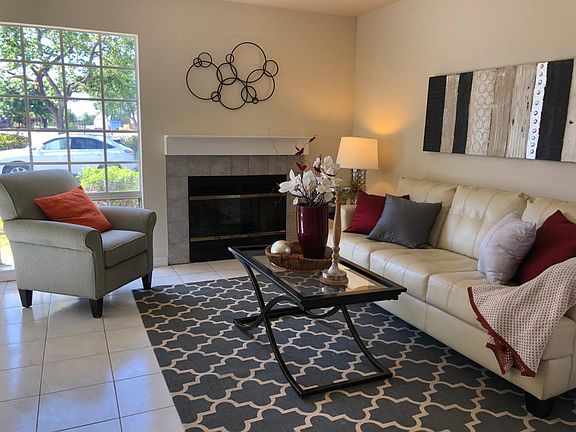3rd image of 848 Paseo Estero Dr