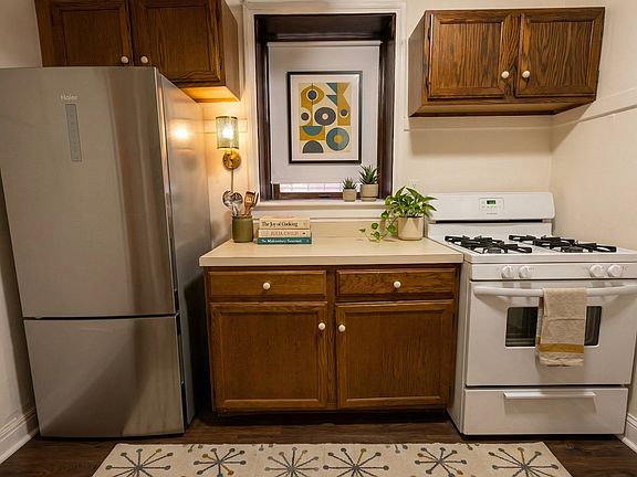 4th image of 5714 S Kenwood Ave #Basement