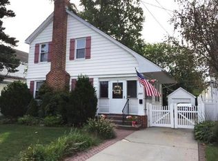 2989 Gerard Ct, Oceanside, NY 11572