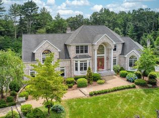 5 Carlton Dr, Norton, MA 02766