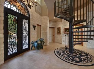 500 Contrails Way, Spicewood, TX 78669