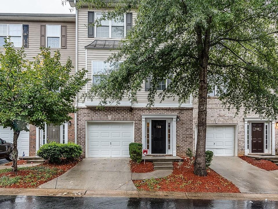 1st image of 736 Celeste Ln SW