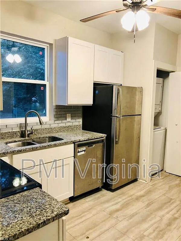 3 bed, 1.0 bath, 800 sqft, $1,795 — Photo 3