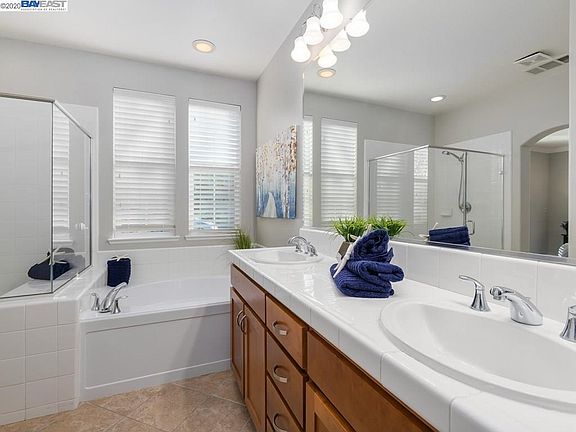 2nd image of 3736 Branding Iron Pl