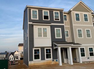 6352 Perry Creek Rd #1339, Raleigh, NC 27616