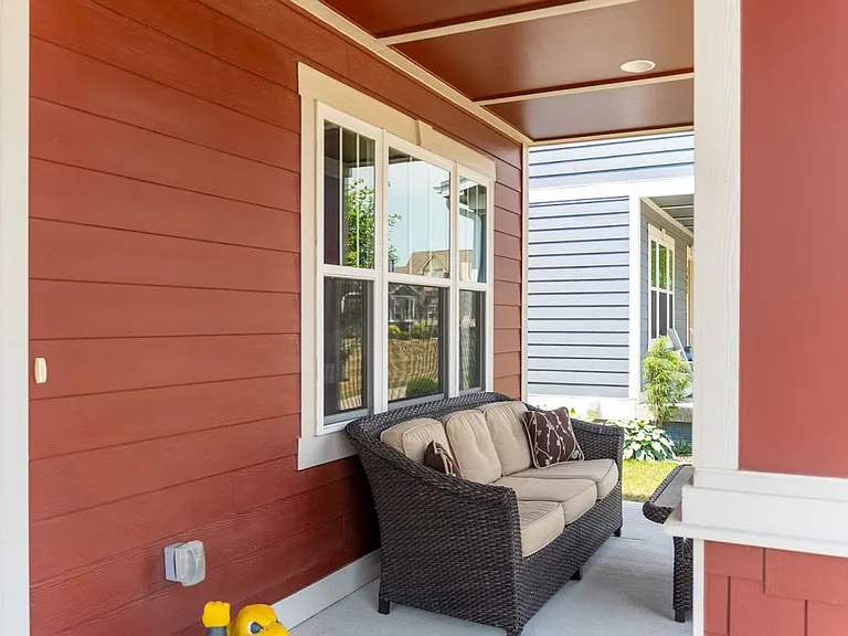 1651 SW Arlan Dr — Photo 3