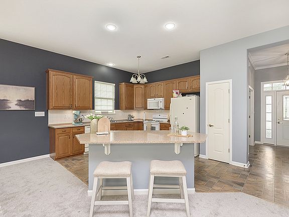 3rd image of 17212 McKenna Way
