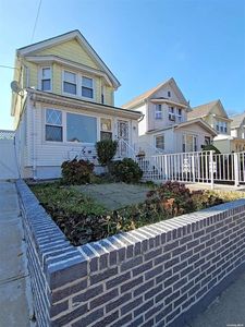 93-16 208th Street, Queens Village, NY, 11428