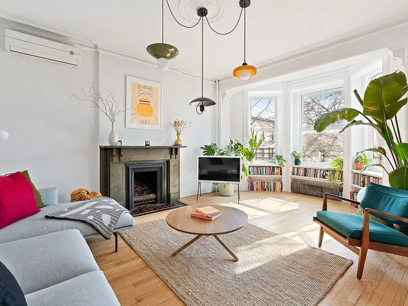 139 Pacific St APT 3, Brooklyn, NY 11201