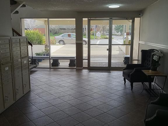 4th image of 688 Mariners Island Blvd APT 106