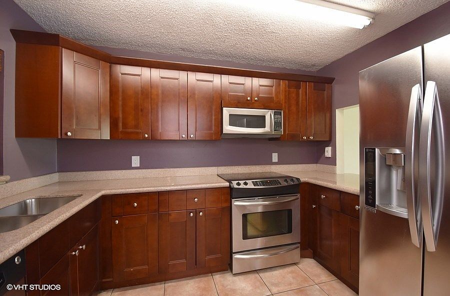 1st image of 9441 Evergreen Pl APT 103
