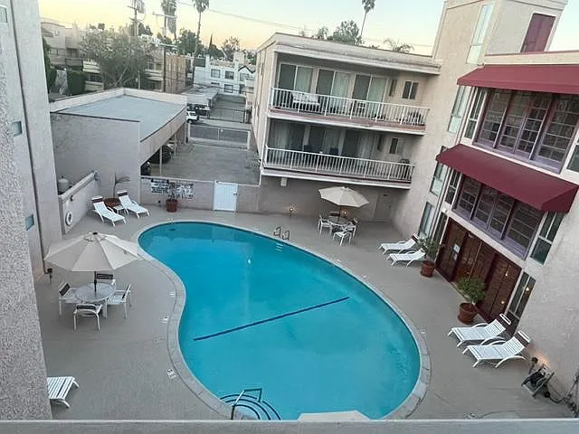 2 bed, 1334 sqft, $2,950 — Photo 4