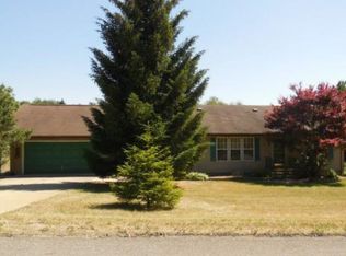 170 Browntown Rd, Buchanan, MI 49107