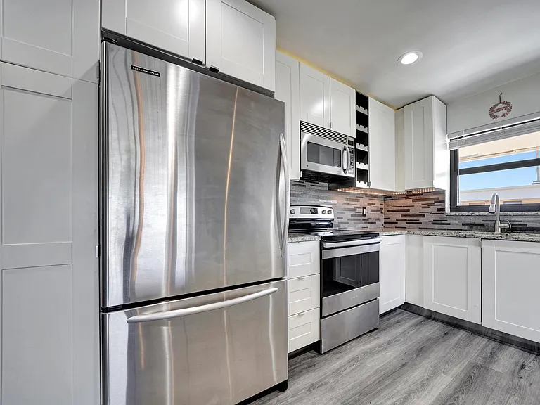 516 Osprey Dr #16C — Photo 13
