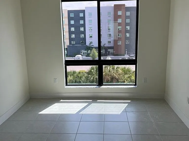 8001 NW 41st St #405 — Photo 18