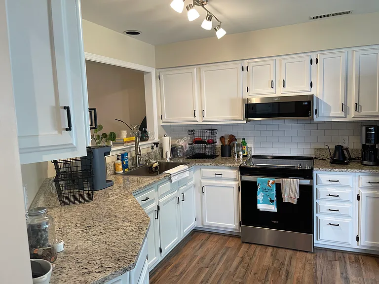 3313 Arbor Ter — Photo 2