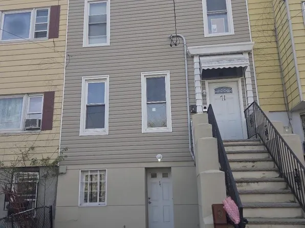 71 Harmon Street image 1 of 14