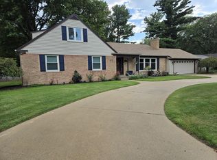77 Maple Ln, Coldwater, MI 49036