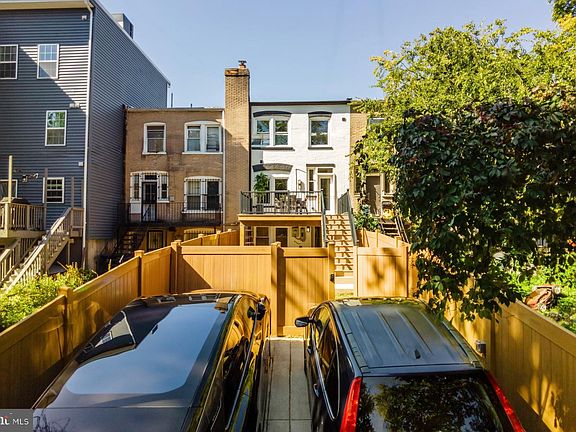 3rd image of 5317 7th St NW