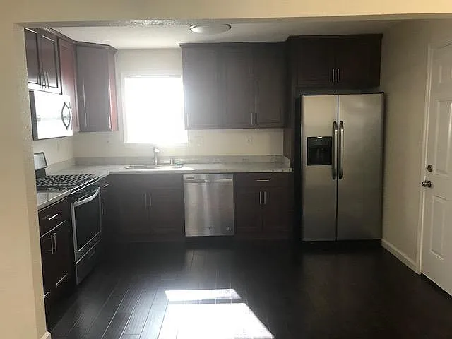 3029 Georgia St — Photo 2