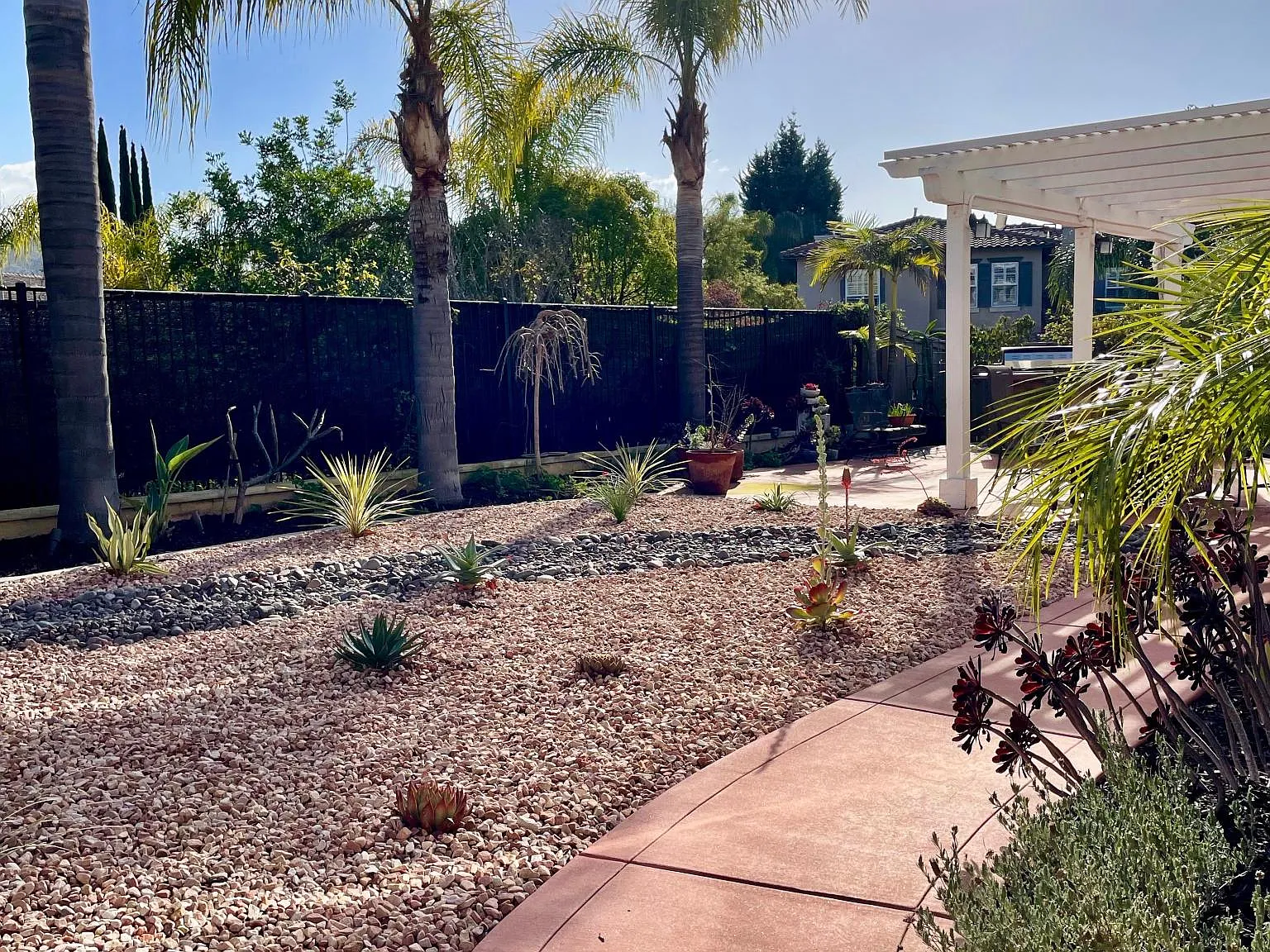 5 bed, 3.5 bath, 3451 sqft, $6,500 — Photo 2