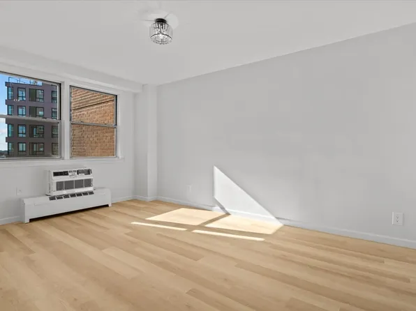 1655 Flatbush Avenue image 5 of 23