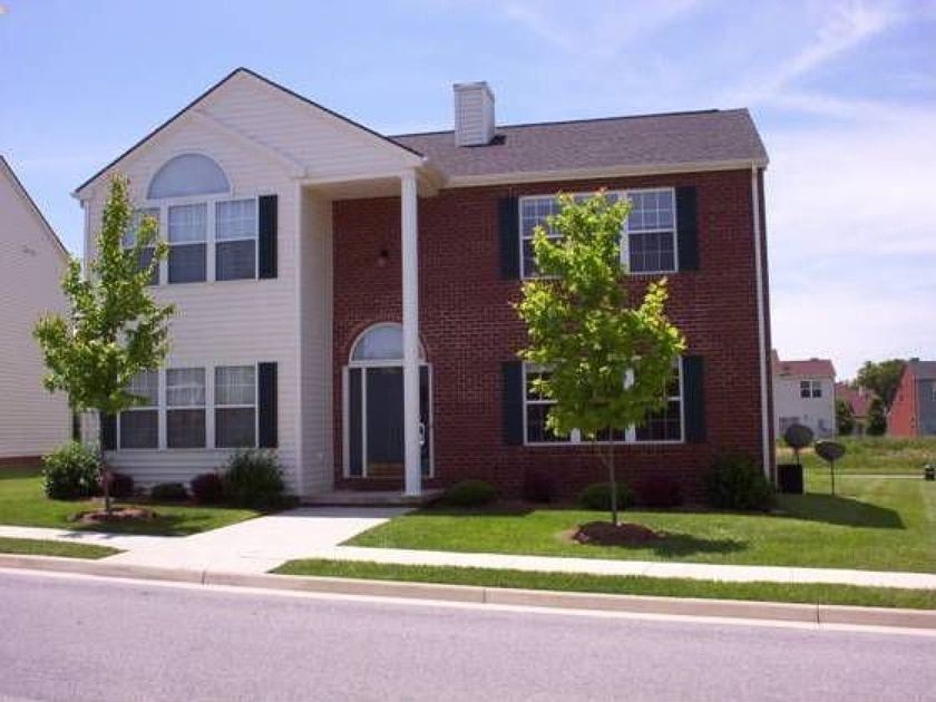 1st image of 1714 Lions Dr